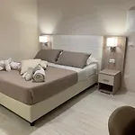 Luxury House 4*