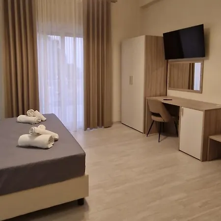 Luxury House 4*