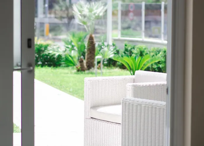 Luxury House 招待所 维拉皮亚纳