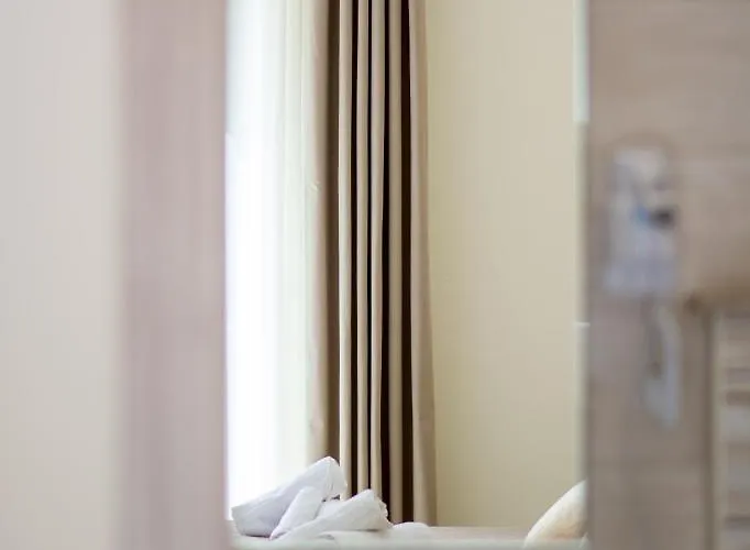 Luxury House 招待所